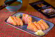 Sashimi saumon 10 pièces