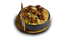 Nouilles a la japonaise aux boulettes de poulet satay