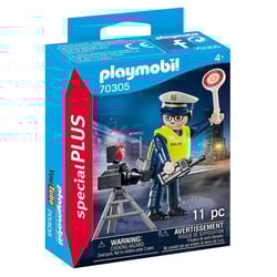 Policier avec radar